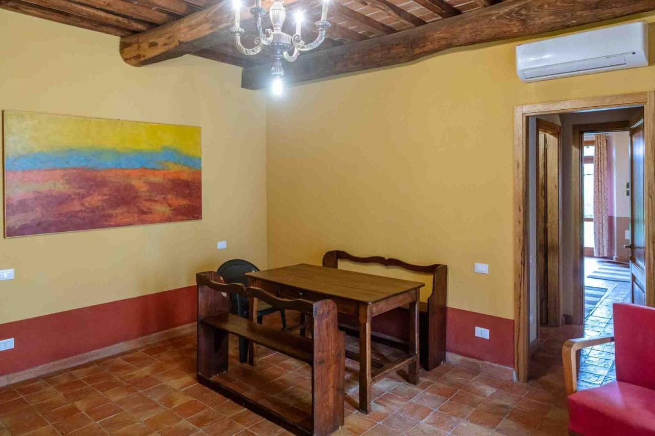 Bio Fattoria Di Pietra * Giuncarico